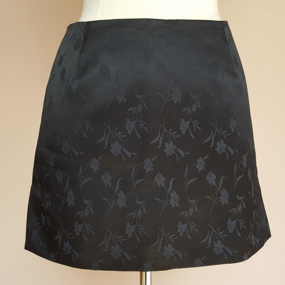 Bebe Black Floral Mini Skirt